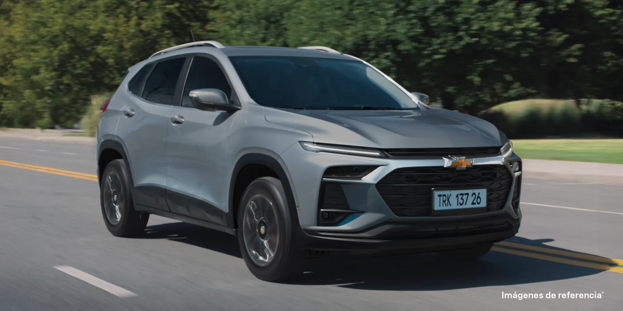 Chevrolet Tracker con pantalla multimedia y conectividad en conducción